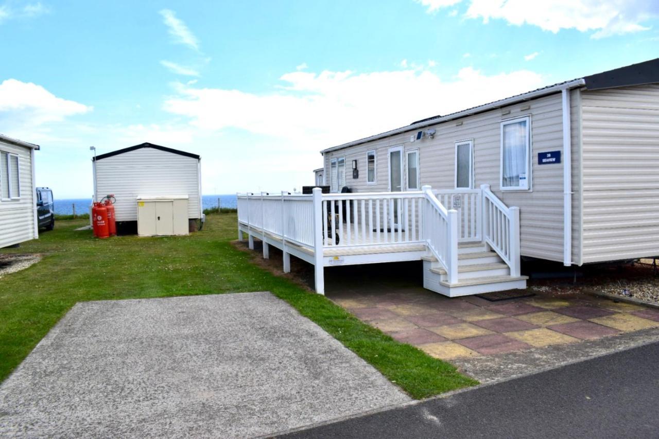 New Sea View Platinum Caravan With Huge Decking Newcastle upon Tyne Bagian luar foto