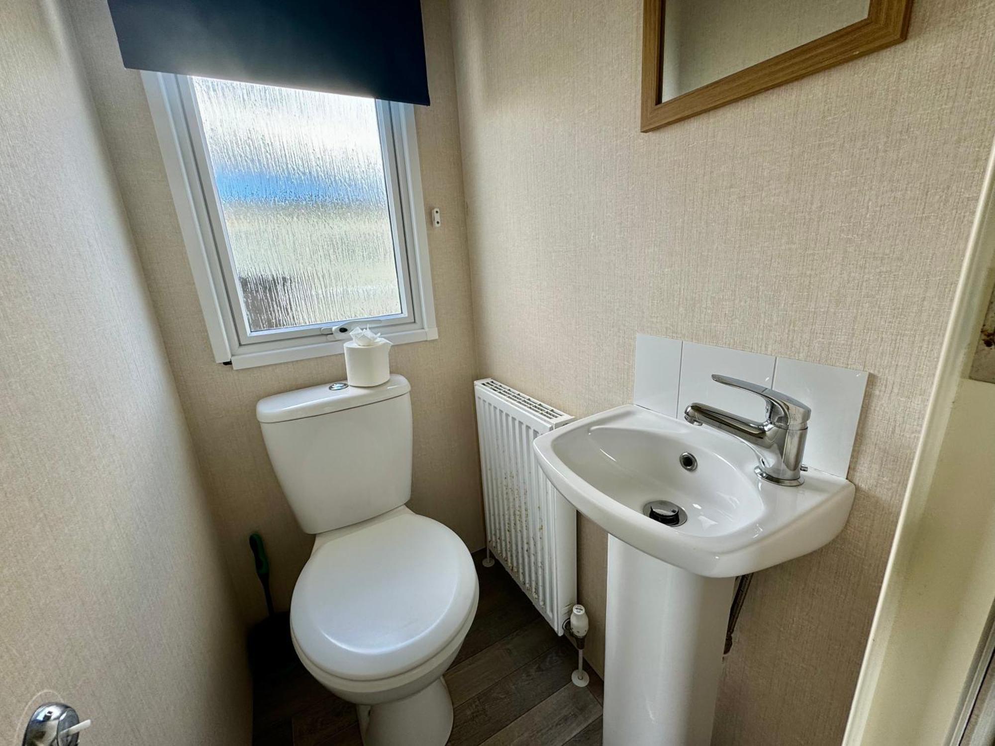 New Sea View Platinum Caravan With Huge Decking Newcastle upon Tyne Bagian luar foto