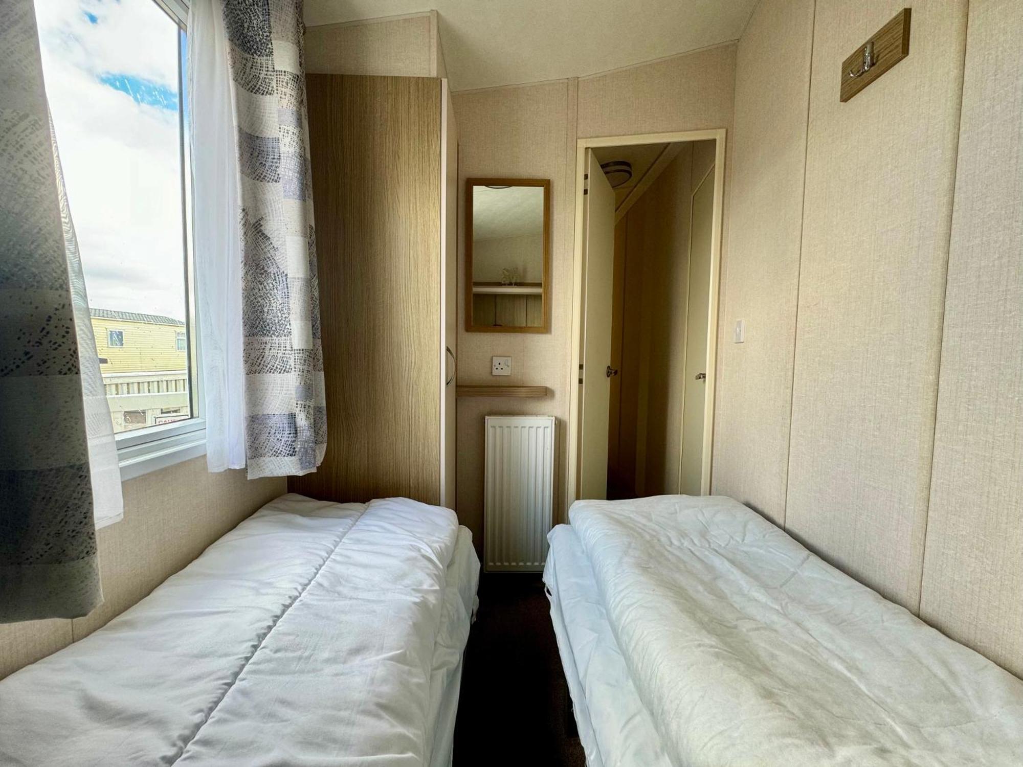 New Sea View Platinum Caravan With Huge Decking Newcastle upon Tyne Bagian luar foto